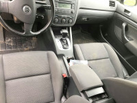 Volkswagen Golf 5 2004 - Car for spare parts