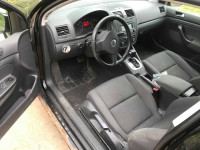 Volkswagen Golf 5 2004 - Car for spare parts