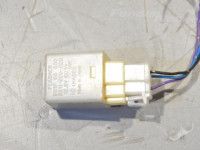 Mazda 626 1997-2002 Turn signal relay Part code: 3211209320