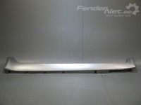 Nissan Primera 2002-2007 Side moulding, right Part code: 76850-AU300
Body type: Sedaan
