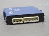 Lexus IS Power module for cornering light Part code: 89940-53010
Body type: Sedaan