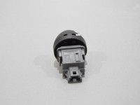 Toyota RAV4 (XA30) 2006-2013 Hazard light Switch Part code: 84332-42020 -> 84332-42021
Body type...