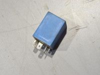 Opel Vectra (A) 1988-1995 Fuel pump resister Part code: 90230894