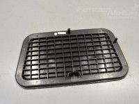 Volkswagen Amarok Basic plate Part code: 2H1863874A
Body type: Pikap