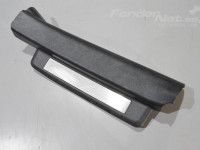 Lexus IS Rear door scuff plate, right Part code: 67930-53040
Body type: Sedaan