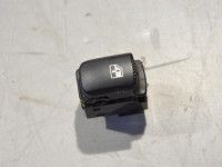 Hyundai Santa Fe Electric window switch, right (rear) Part code: 93581 2B000
Body type: Linnamaastur
