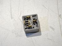 Saab 9-5 1997-2010 relays Part code: 1626239