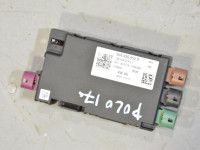 Volkswagen Polo USB distributor with integrated voltage converter Part code: 5G0035953D
Body type: 5-ust luukpära...