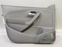Volkswagen Polo Front door panel trim, left Part code: 6C4867011 DKB
Body type: 5-ust luukpära