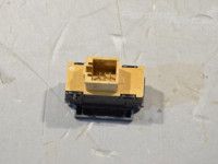 Volkswagen Amarok Switch (4WD lock) Part code: 2H1919473D  REH
Body type: Pikap