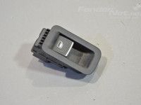 Volkswagen Golf 7 Electric window switch (rear) Part code: 5G0959855F WZU
Body type: 5-ust luuk...
