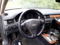 Audi A6 (C5) 2000 - Car for spare parts