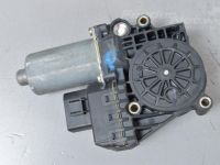 Audi A6 (C5) Window regulator engine, rear right Part code: 4B0959802B
Body type: Universaal
Eng...