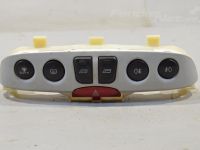 Fiat Punto Control panel with pushbuttons Body type: 3-ust luukpära