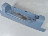 Renault Trafic 2014-... Frame for taillight, right Part code: 781401676R
Additional notes: New ori...