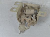 Fiat Fiorino / Qubo bonnet lock Part code: 1368070080
Body type: Kaubik