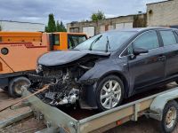Toyota Avensis (T27) 2010 - Car for spare parts