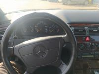 Mercedes-Benz E (W210) 1997 - Car for spare parts