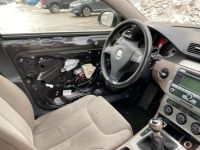 Volkswagen Passat 2007 - Car for spare parts