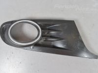 Volkswagen Golf 6 Bumper grille, right Part code: 5K0853666 9B9
Body type: 5-ust luukp...