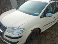 Volkswagen Touran 2009 - Car for spare parts