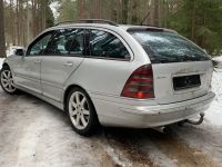 Mercedes-Benz C (W203) 2002 - Car for spare parts