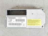Volvo S60 Control unit for airbag Part code: 30658912
Body type: Sedaan
Engine ty...