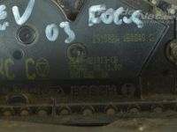 Ford Focus Door lock, left (front) Part code: 4692462
Body type: Universaal