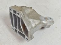 Mercedes-Benz GL / GLS (X166) Engine mounting, front Part code: A6422236104
Body type: Maastur