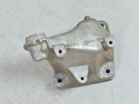 Mercedes-Benz GL / GLS (X166) Engine mounting, front Part code: A6422236104
Body type: Maastur