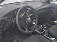 Volkswagen Passat 2001 - Car for spare parts