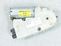 Peugeot 307 Motor for sunroof Part code: 8401 T2
Body type: Universaal