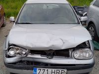 Volkswagen Golf 4 2001 - Car for spare parts