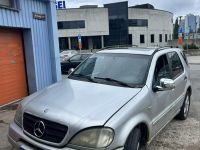 Mercedes-Benz ML (W163) 2001 - Car for spare parts