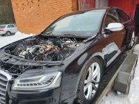 Audi A8 (D4) 2015 - Car for spare parts