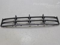 Cadillac Escalade 2006-2014 Bumper grille (center) Part code: 5J0853677A
