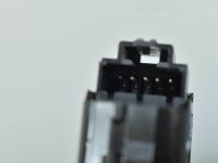 Ford Focus Switch (door lock) Part code: 1873022
Body type: Universaal