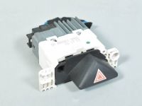 Ford Focus Hazard light Switch Part code: 1112004
Body type: Sedaan