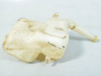 Ford Sierra Windshield washer tank Part code: 6164350
Body type: Sedaan