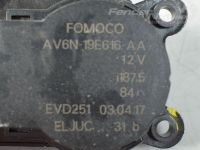Ford Focus Servomotor (air recirculation) Part code: 2179171
Body type: 5-ust luukpära