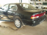 Nissan Maxima (A32) 1997 - Car for spare parts